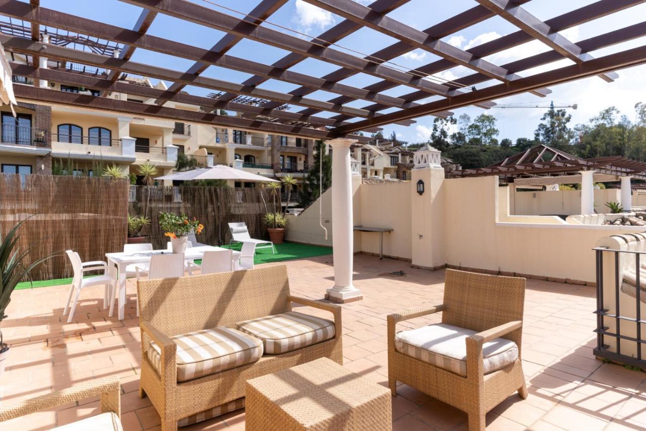 Los Arqueros Golf Apartments Benahavís Eksteriør bilde
