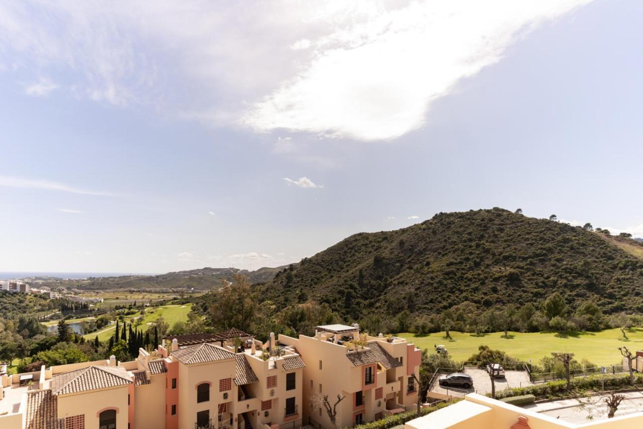 Los Arqueros Golf Apartments Benahavís Eksteriør bilde