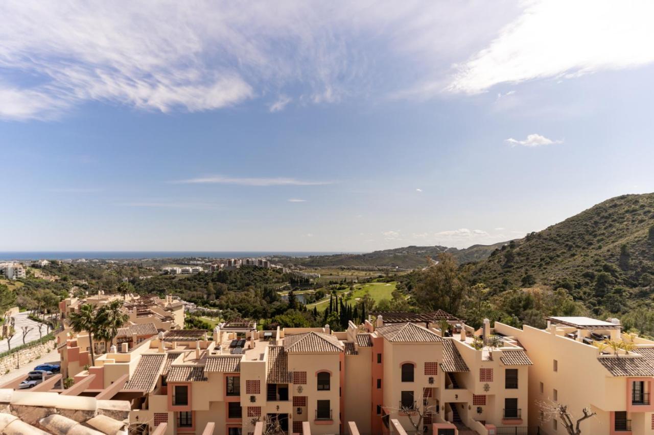 Los Arqueros Golf Apartments Benahavís Eksteriør bilde