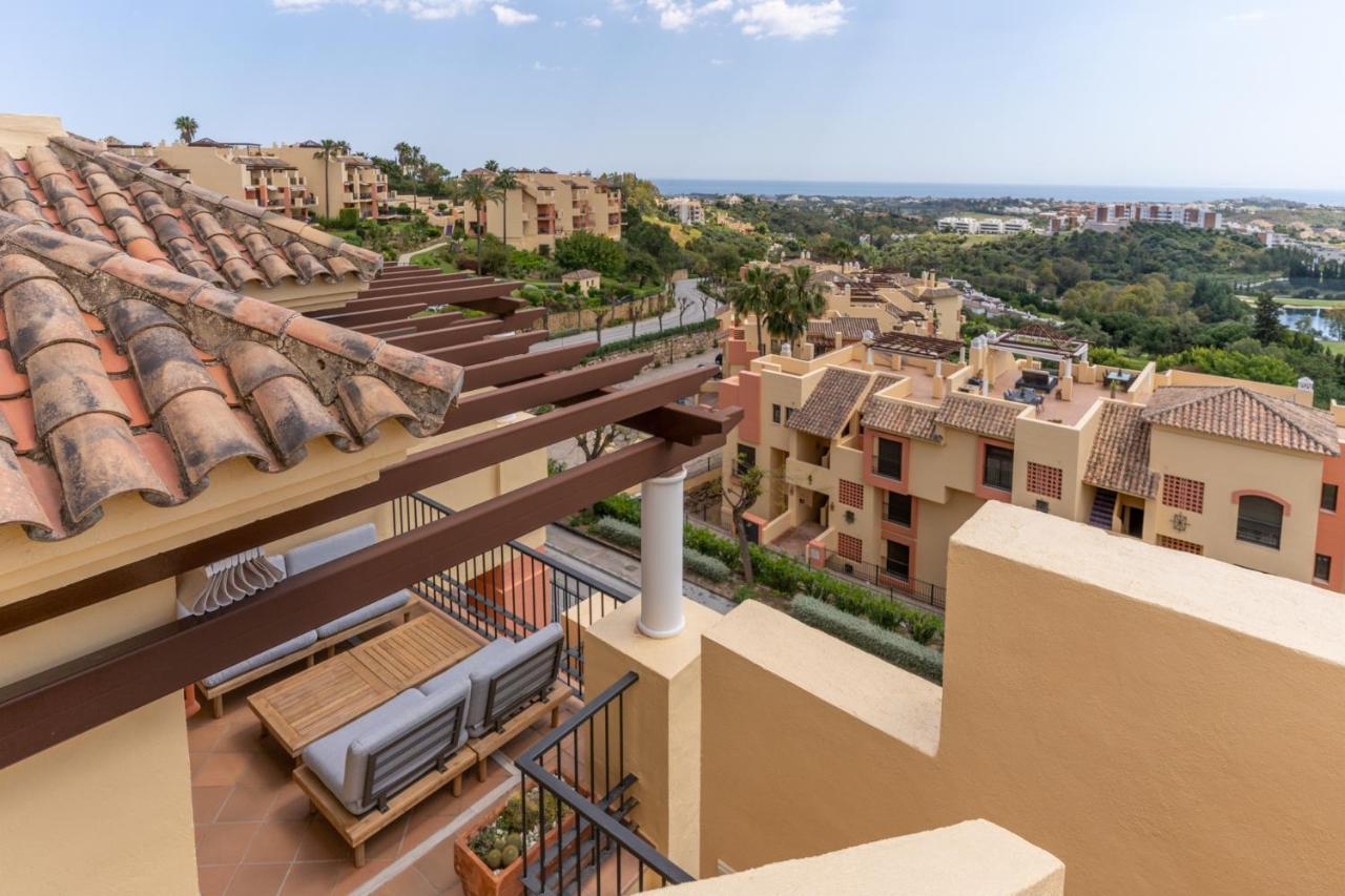 Los Arqueros Golf Apartments Benahavís Eksteriør bilde