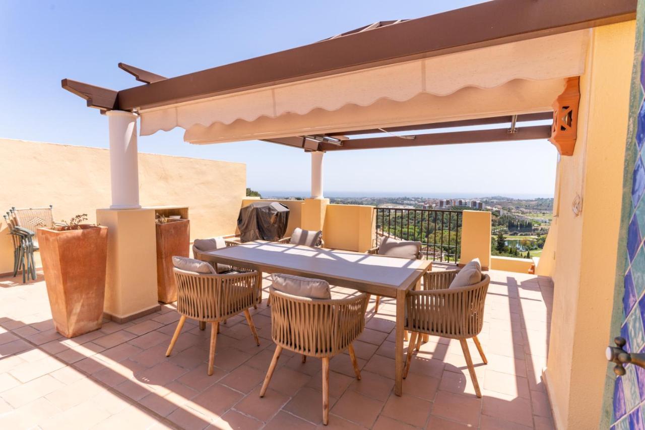 Los Arqueros Golf Apartments Benahavís Eksteriør bilde