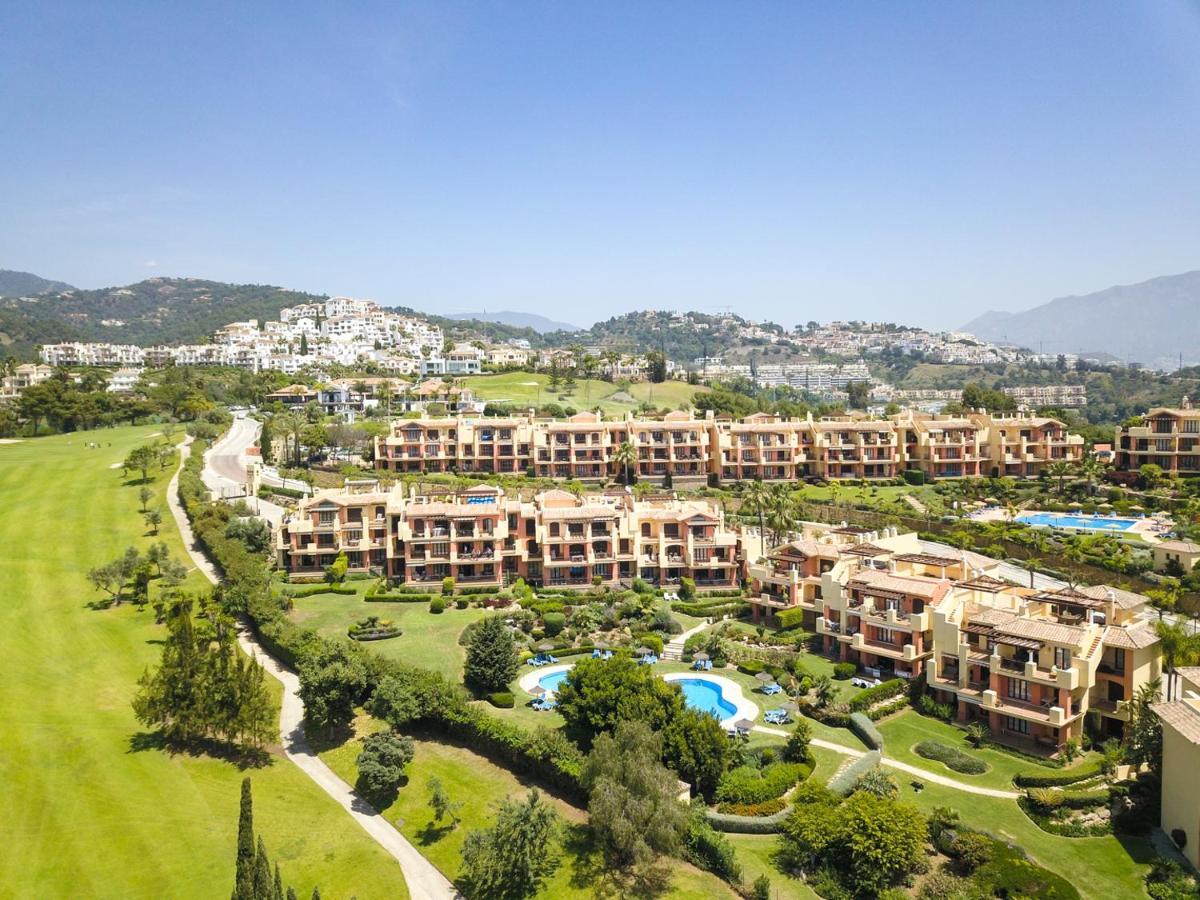 Los Arqueros Golf Apartments Benahavís Eksteriør bilde
