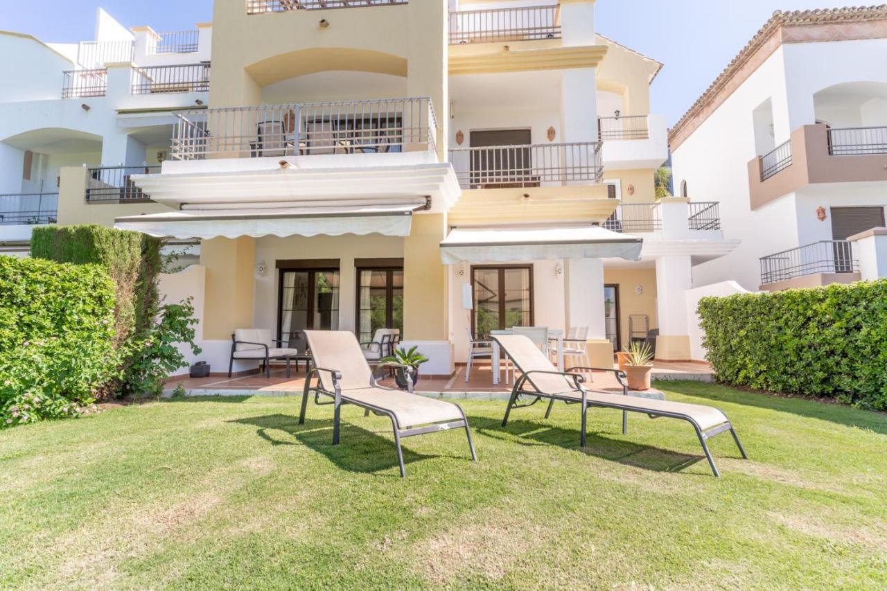 Los Arqueros Golf Apartments Benahavís Eksteriør bilde