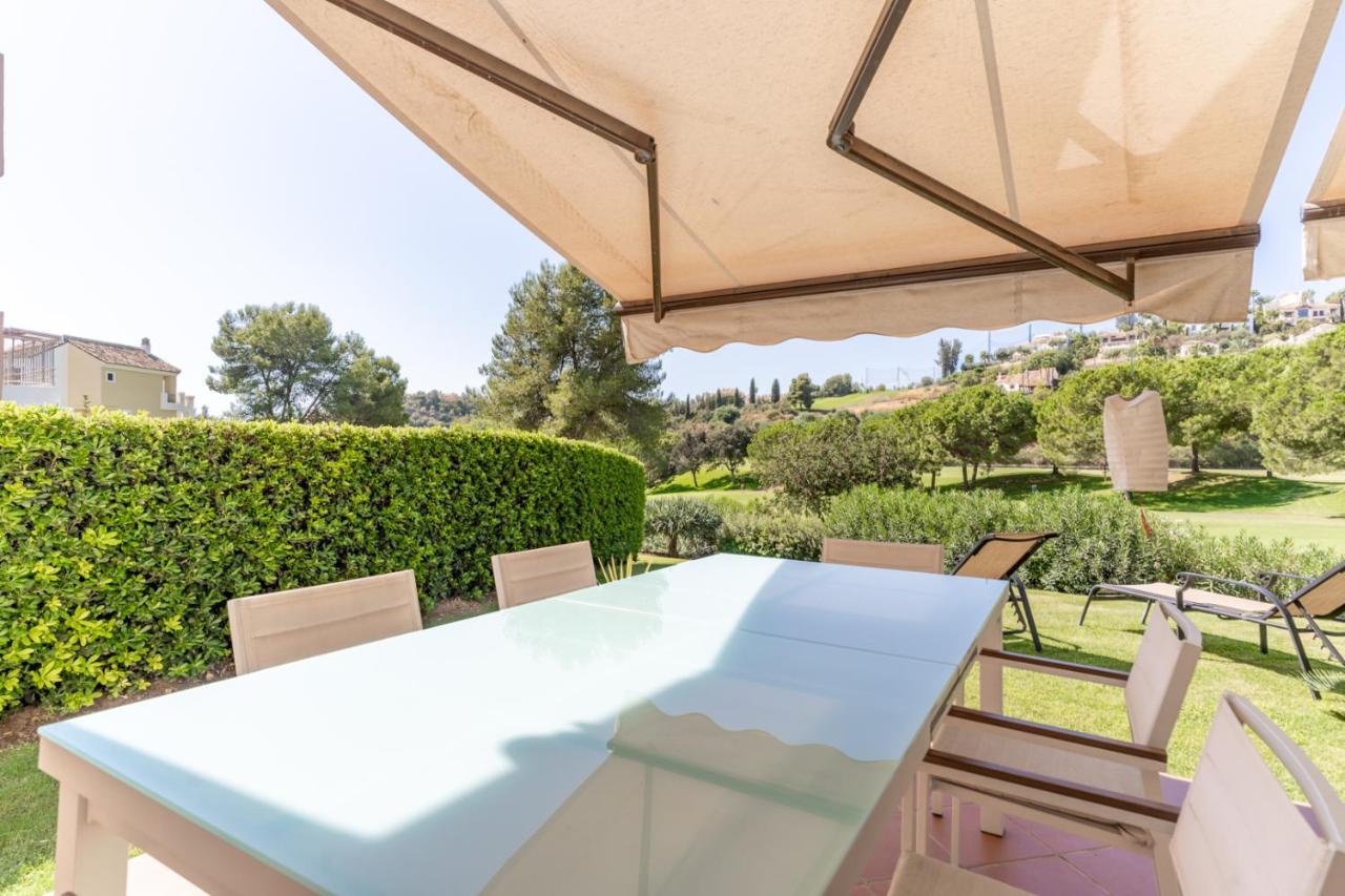 Los Arqueros Golf Apartments Benahavís Eksteriør bilde