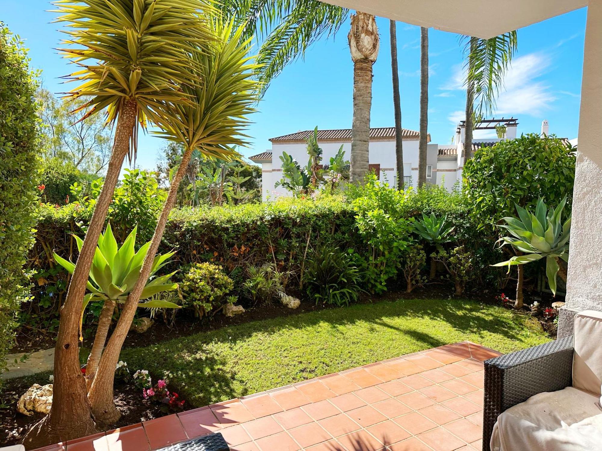 Los Arqueros Golf Apartments Benahavís Eksteriør bilde